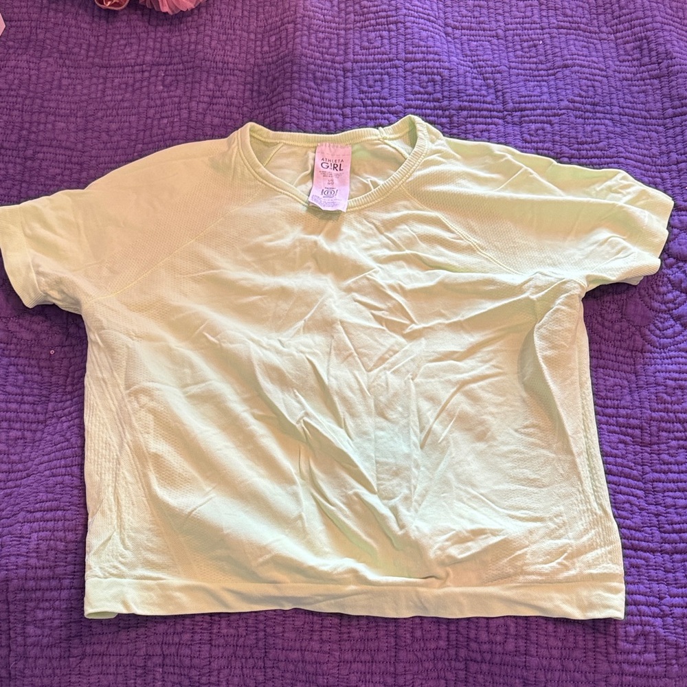 Athleta Kids Light Green Short Sleeve Tee